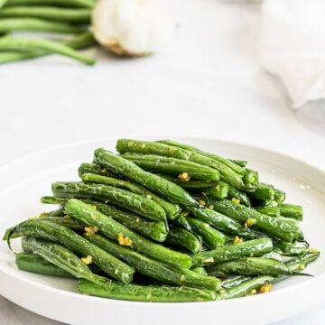 Chinese style dry fried garlic green beans, Din Tai Fung green beans