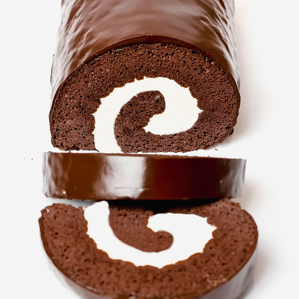 Chocolate Roll Cake - Swiss Roll - Drive Me Hungry
