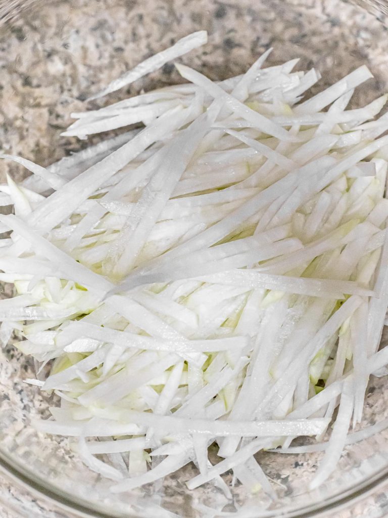 shredded Korean daikon radish