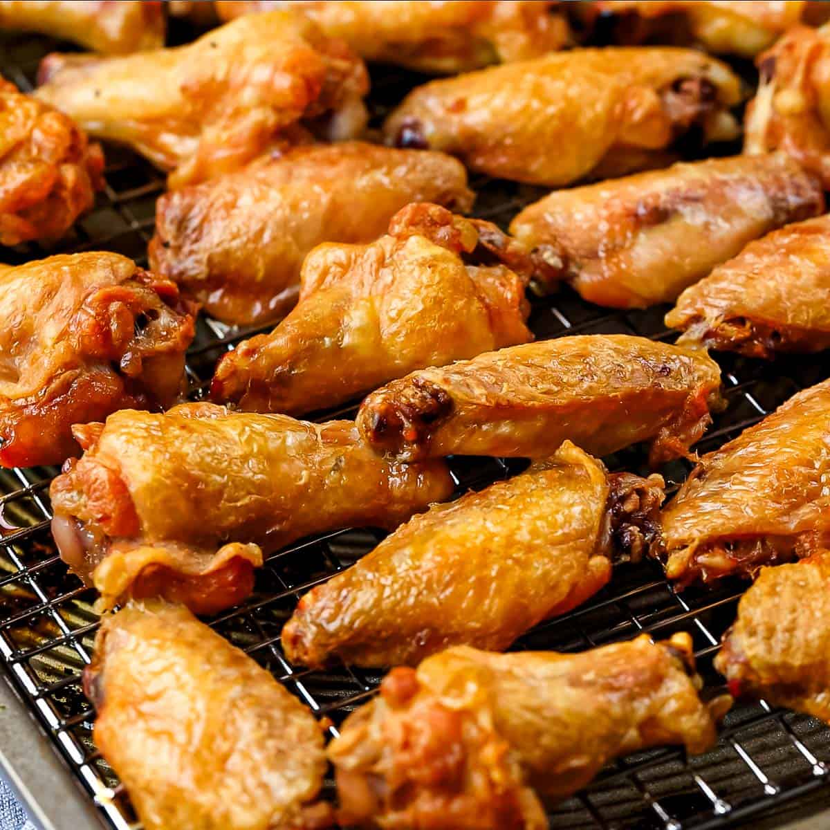 Crispy baked chicken wings with golden brown crispy skin.